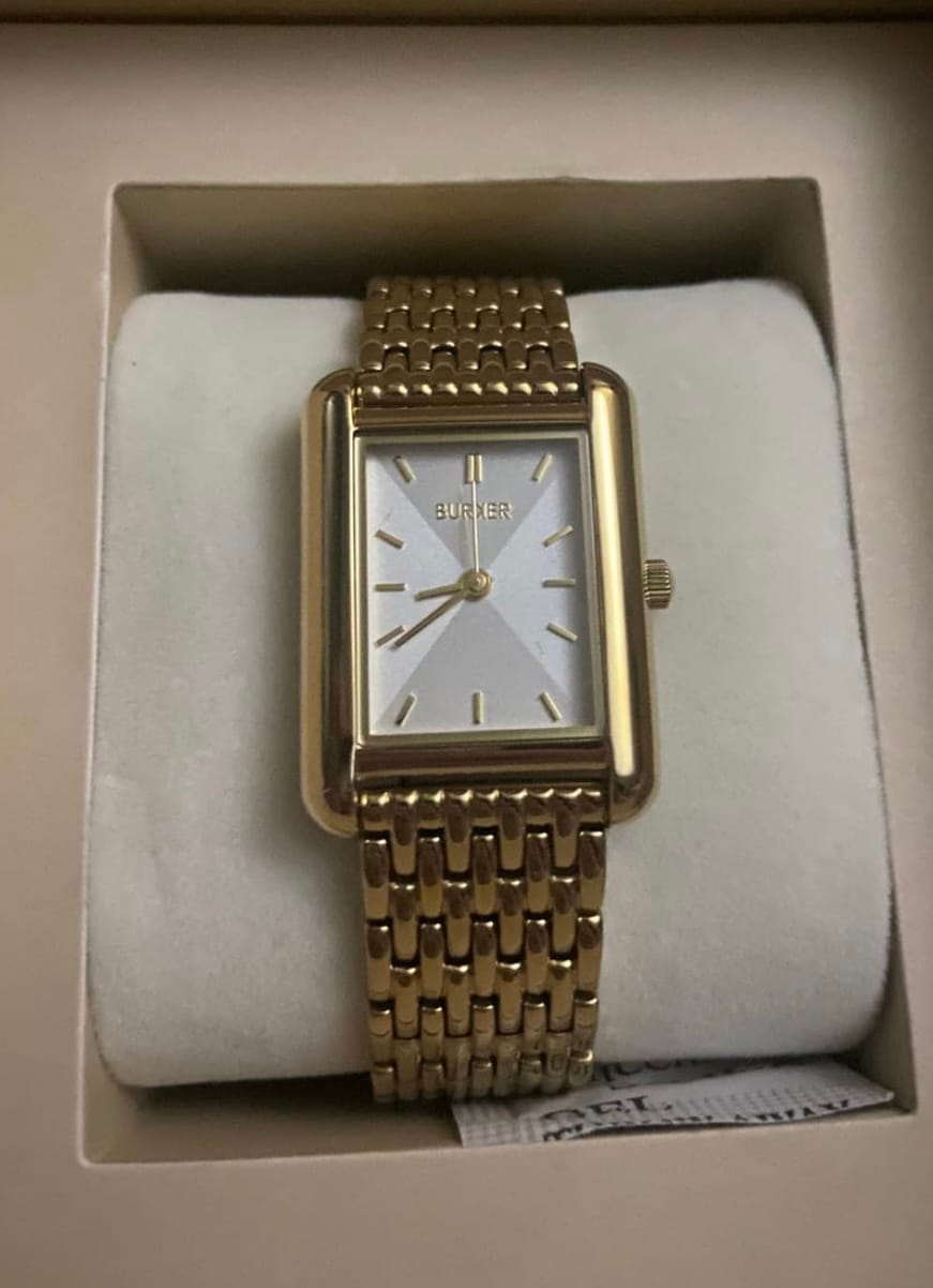 Customer photo review of Olivia Gold White