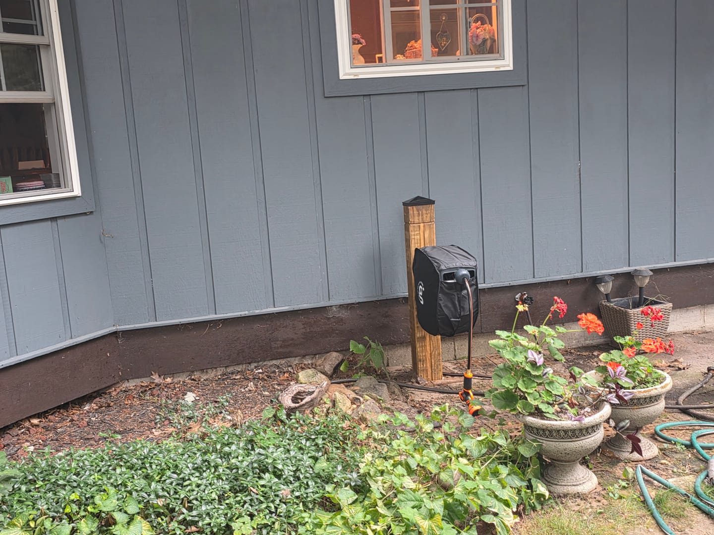 Customer photo review of Hose Reel Cover