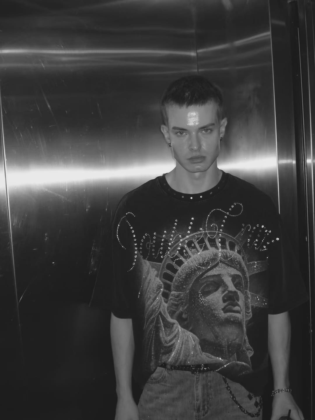 Customer photo review of Studded Neck Liberty Graphic Tee-554