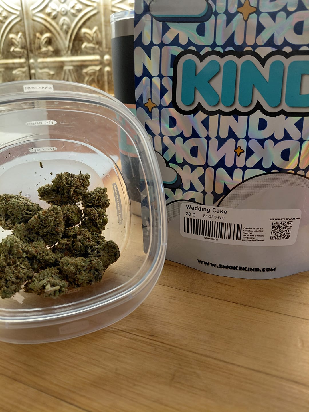Customer photo review of Wedding Cake - 28 Grams - Hybrid