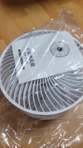 Customer photo review of Foldable USB Rechargeable Fan with Four Speeds and Timer