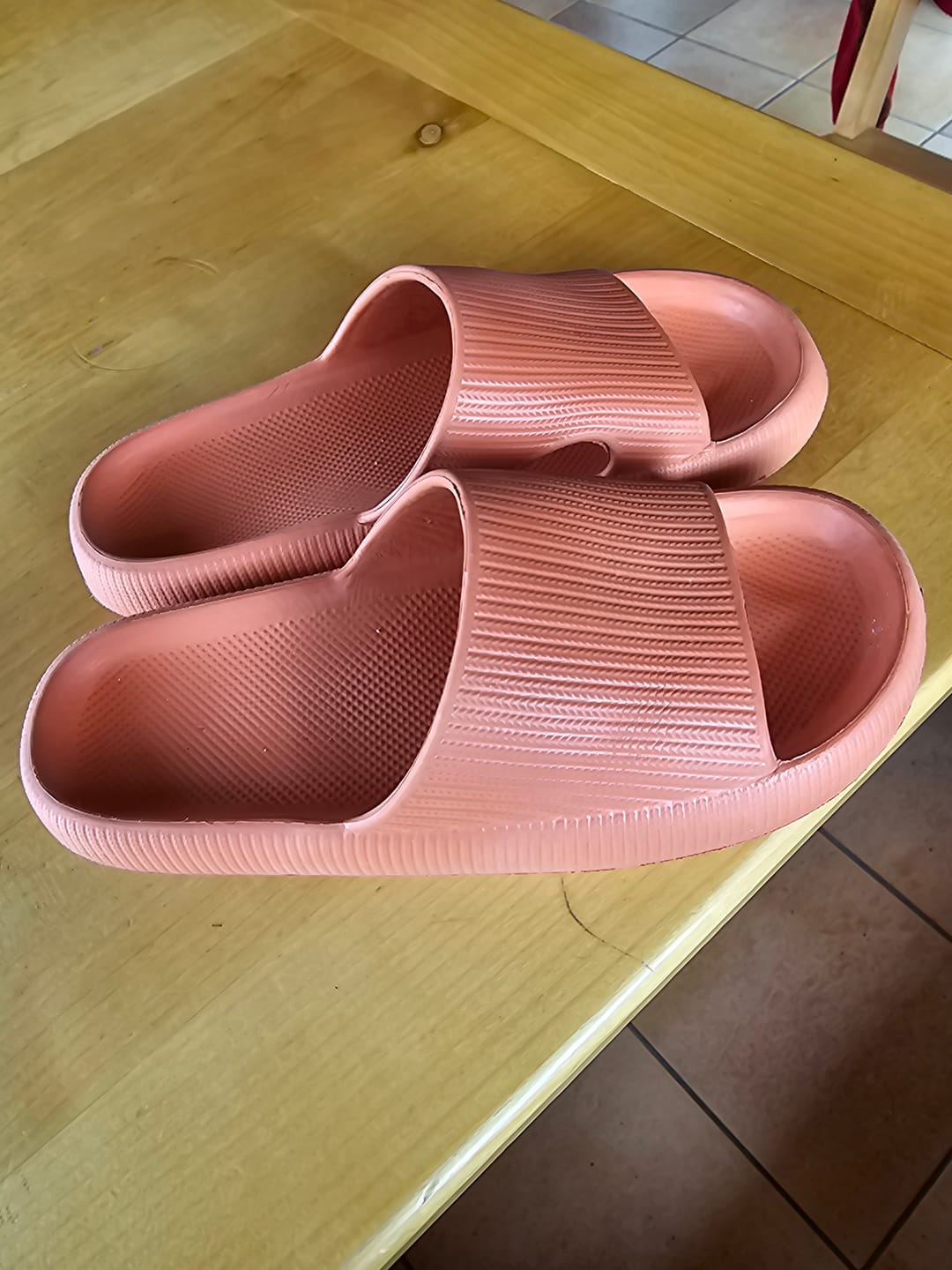 Customer photo review of Pantoufle Orthopédique Cloudly™