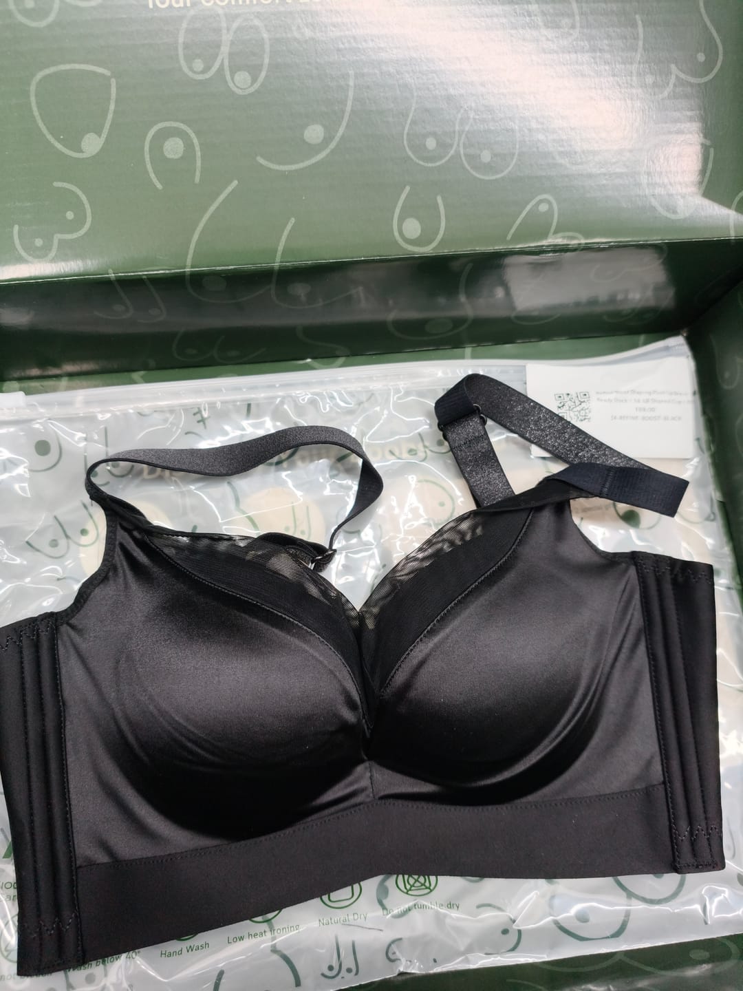 Customer photo review of Refine Boost Shaping Push Up Bra in Black