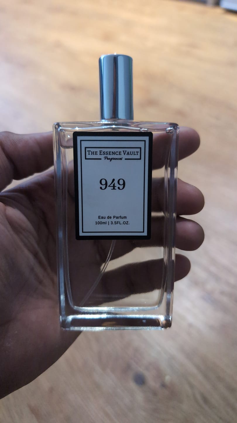 Customer photo review of Inspired by La Nuit De Lhomme - 949