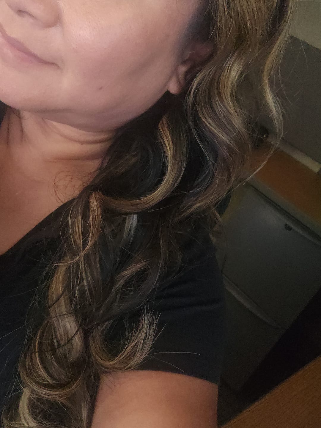 Customer photo review of Virgin Human Hair Invisible Hole PU Weft Blonde Highlights #P8/60