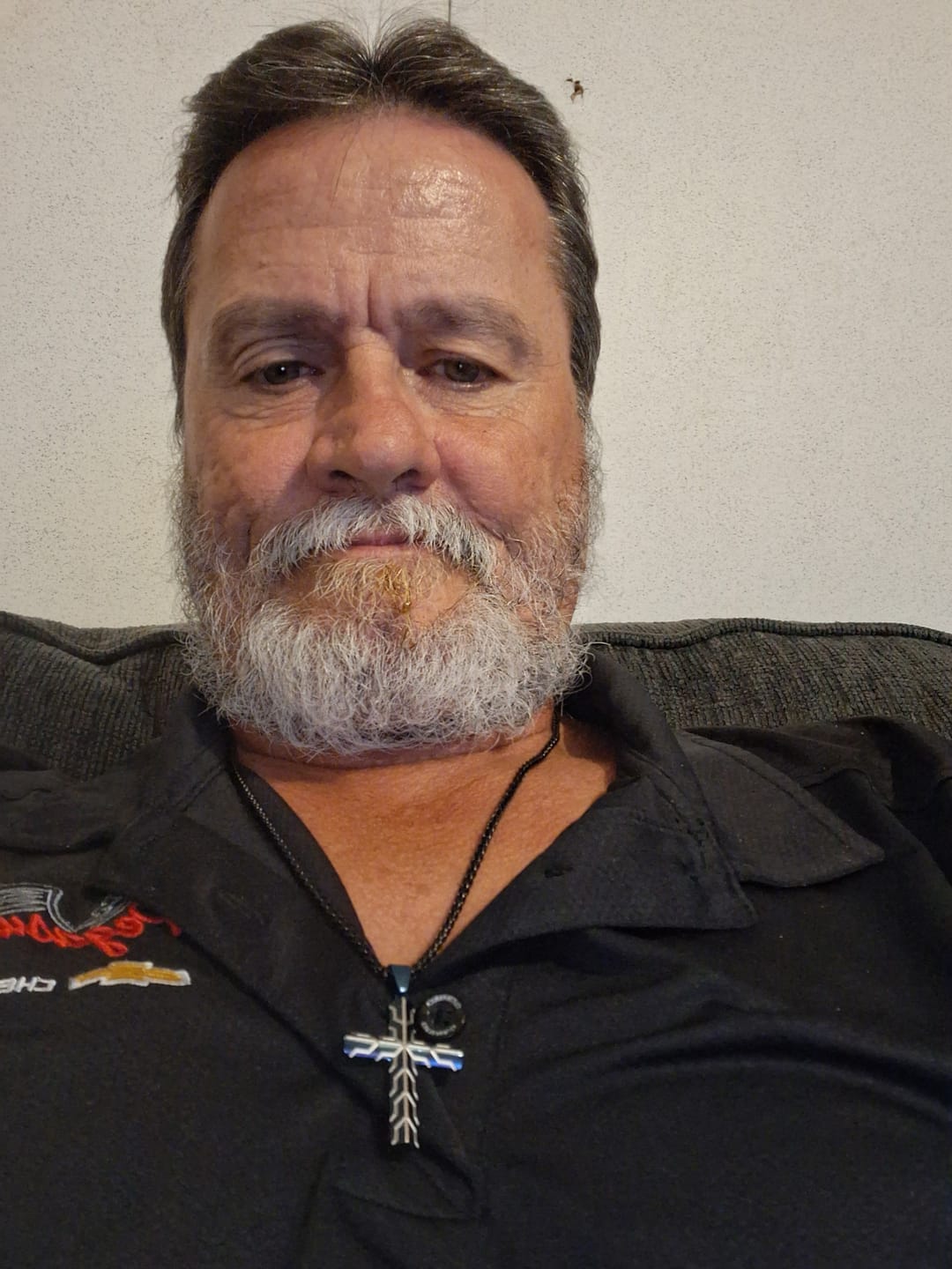 Customer photo review of Christianartworkshop Gloss Golden & Blue Lightning Pattern Engraved Cross Pendant Necklace: Timeless Emblem of Gentle Heavenly Guardianship