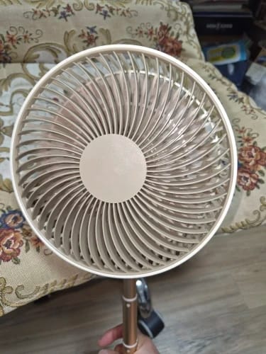 Customer photo review of Foldable USB Rechargeable Fan with Four Speeds and Timer