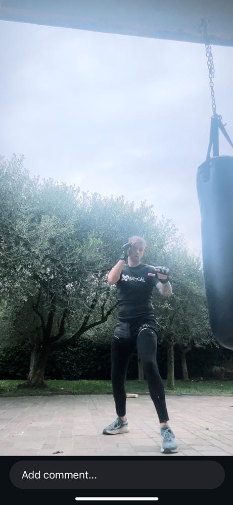 Customer photo review of Rizin MMA Gloves