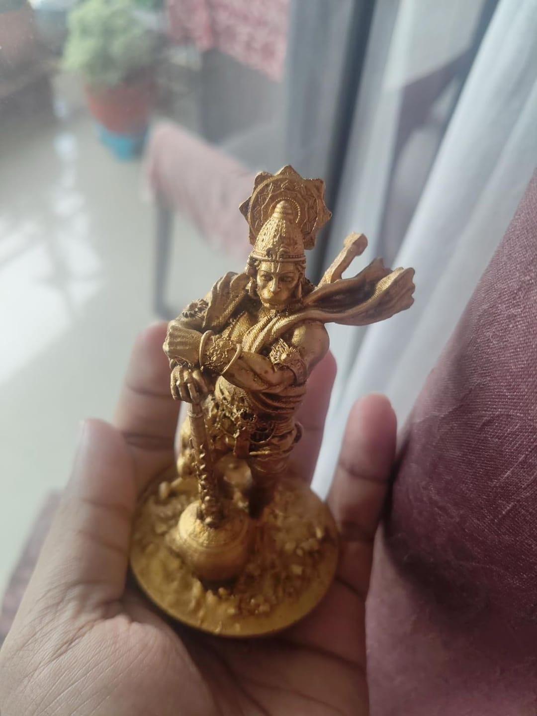 Customer photo review of Divine Car Dashboard Idol - Marble Dust Coated