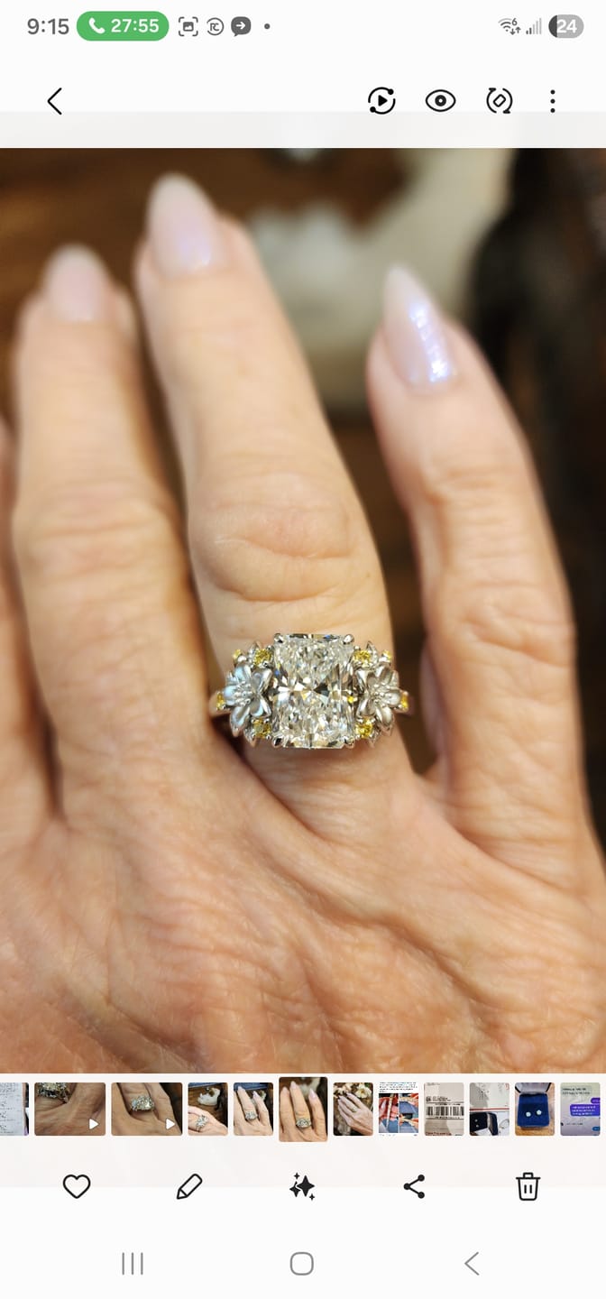 Customer photo review of DovEggs 3.05ct radiant D VS1-LAB GROWN DIAMOND-10024215