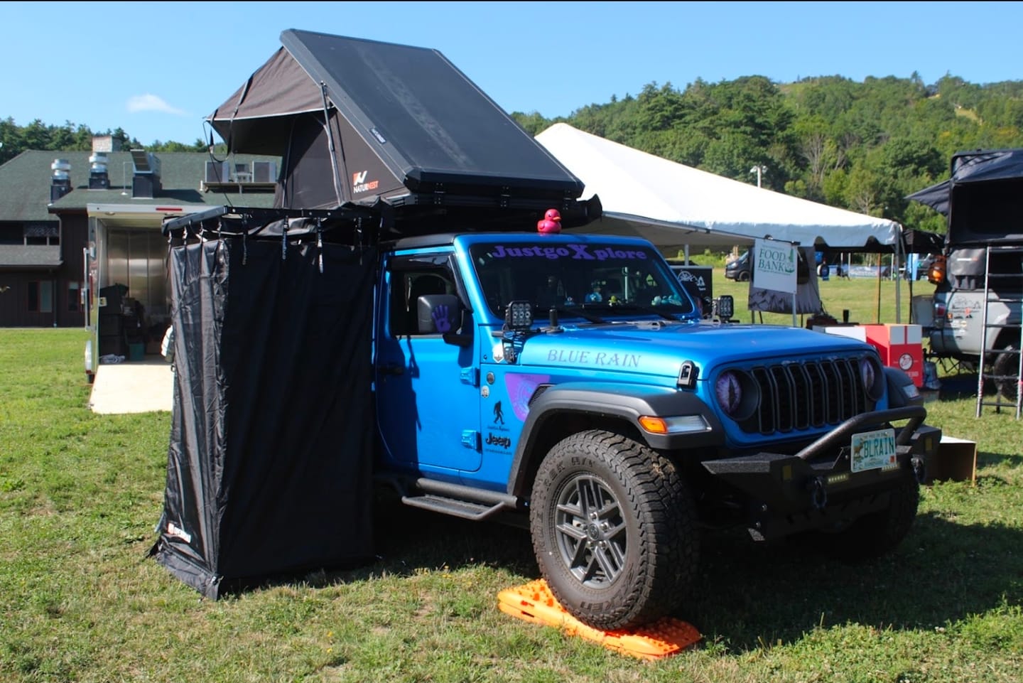 Customer photo review of OPENROAD Quick-Open Overland Shower/Privacy Awning V2