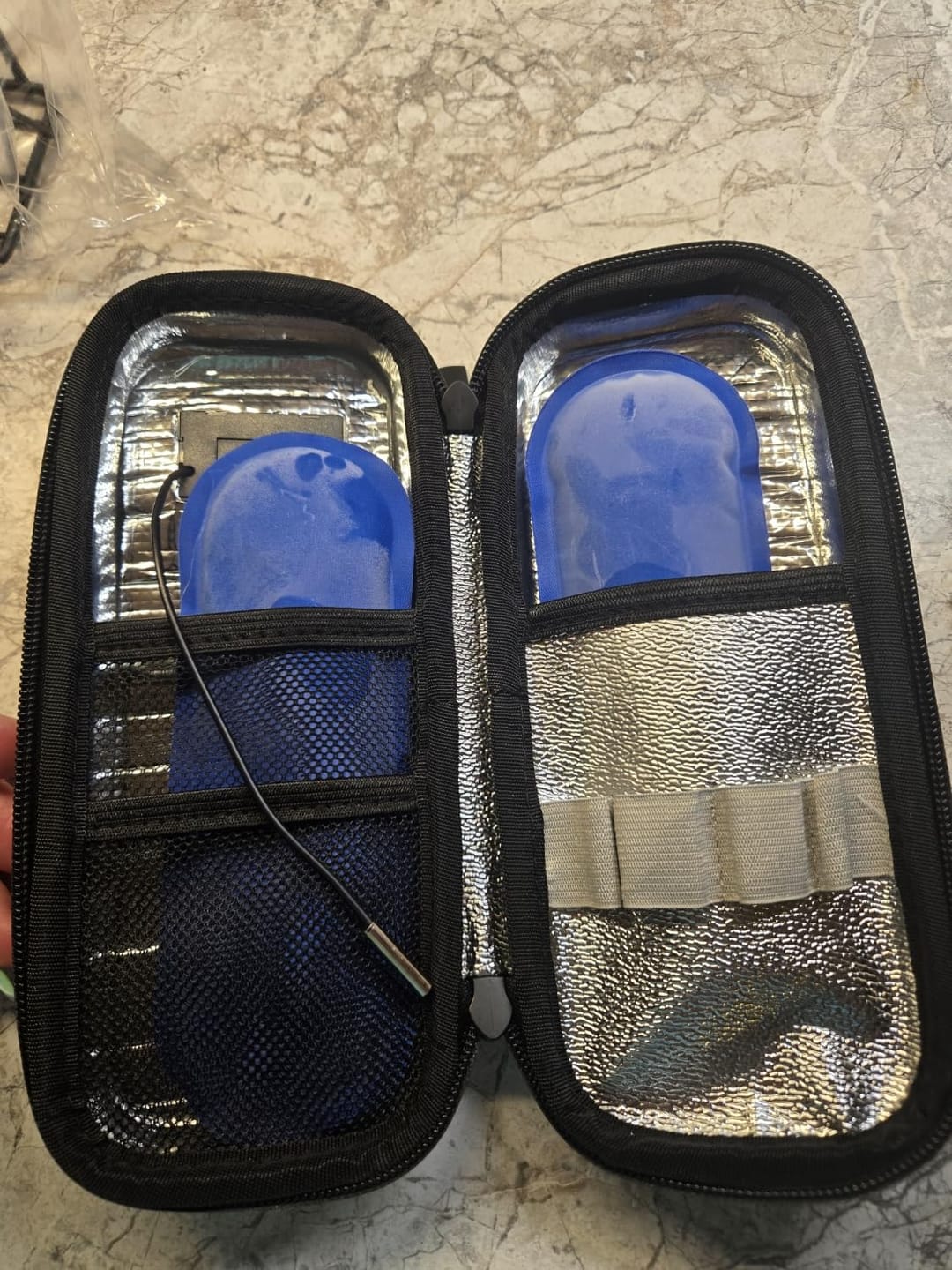 Customer photo review of Sekors® Dijital Göstergeli Soğutmalı İlaç Çantası