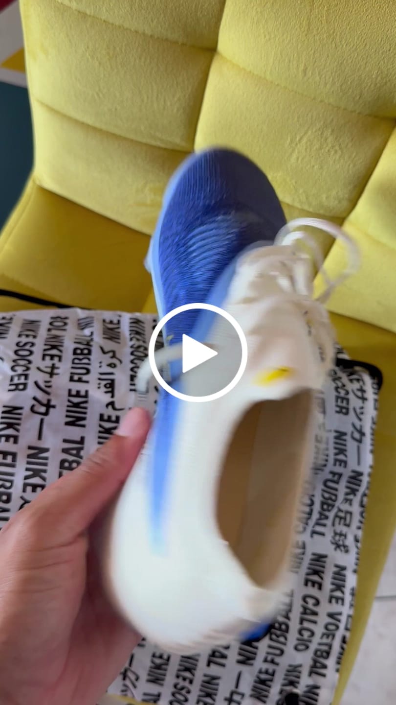 Customer video review of Nike Phantom 6 FG - Fear Nothing Bleu/Blanc/Jaune