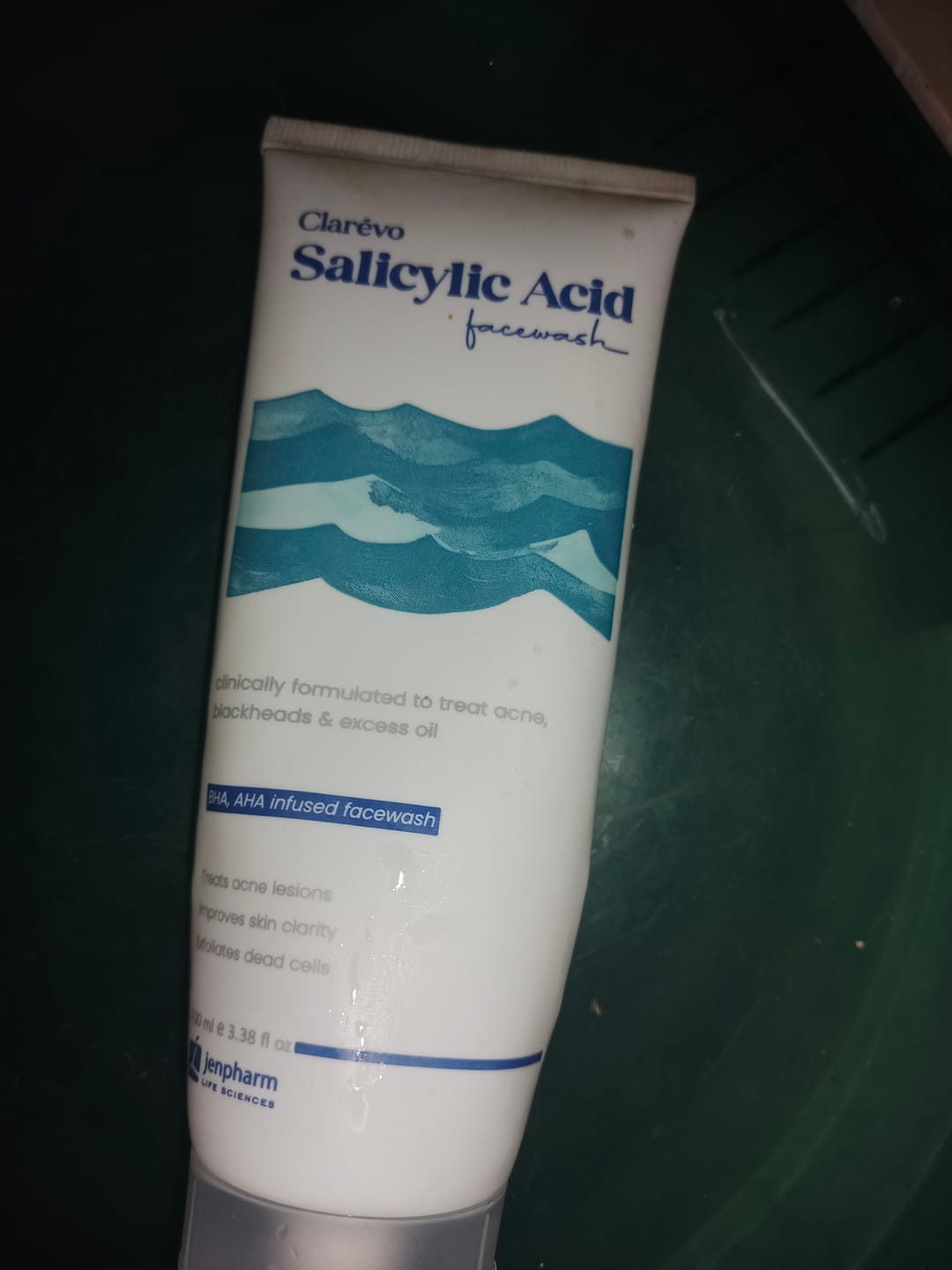 Customer photo review of Clarevo Salicylic Acid Facewash