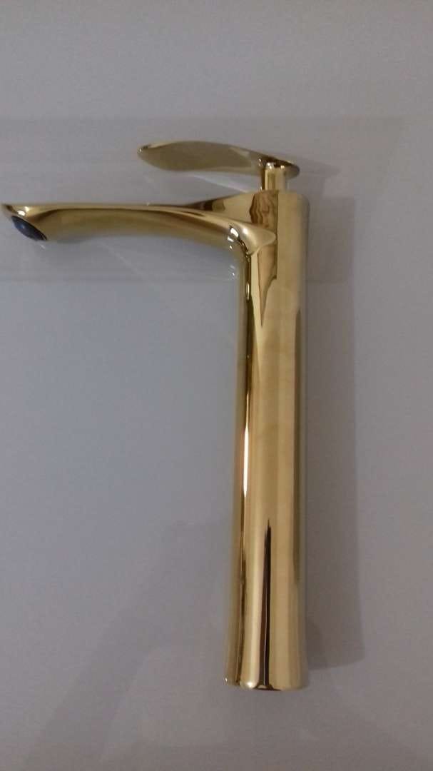 Customer photo review of Torneira Para Banheiro Gourmet Monocomando Aqua Lux