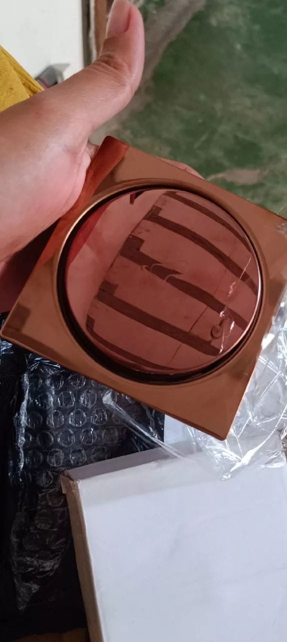 Customer photo review of Ralo De Banheiro Click Inteligente 10x10 cm Inox Rose Gold