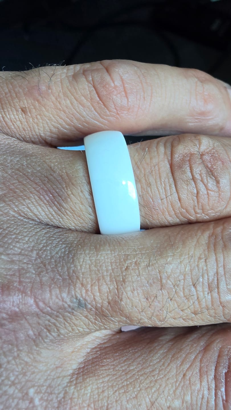 Customer photo review of GLACIER | Ceramic Ring White
