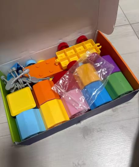Customer photo review of CleverCargo™ Learning Train