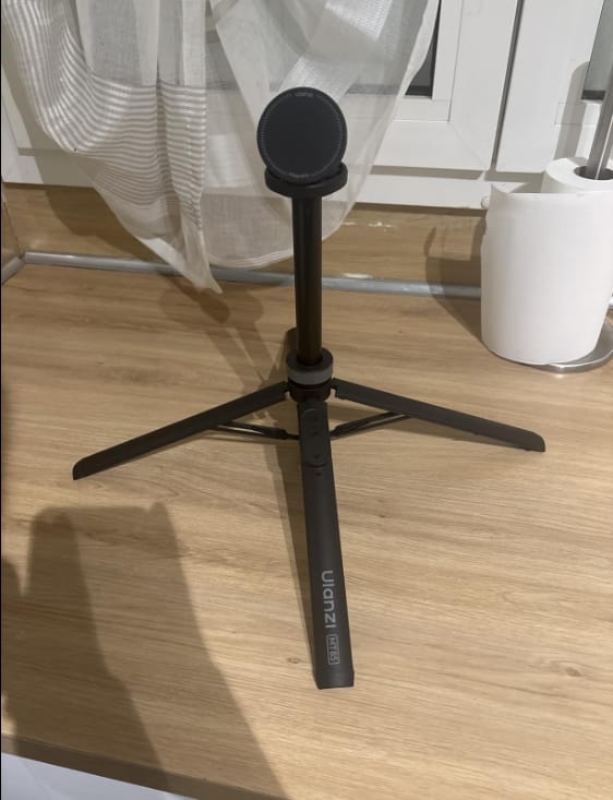 Customer photo review of MAGNOVA 360™ - Trépied magnétique multifonction pour smartphone