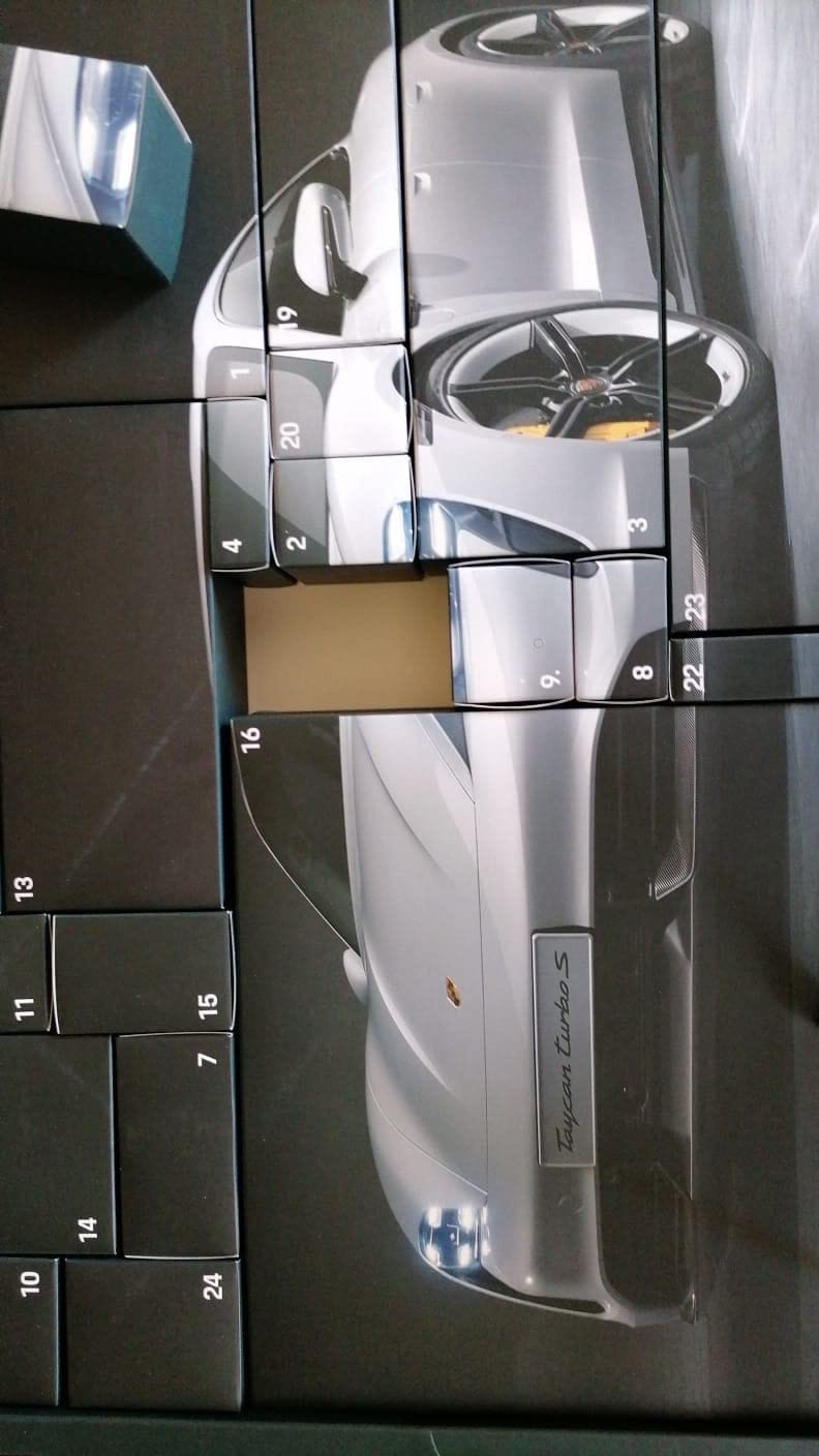 Customer photo review of Porsche Taycan Advent Calendar 1:24