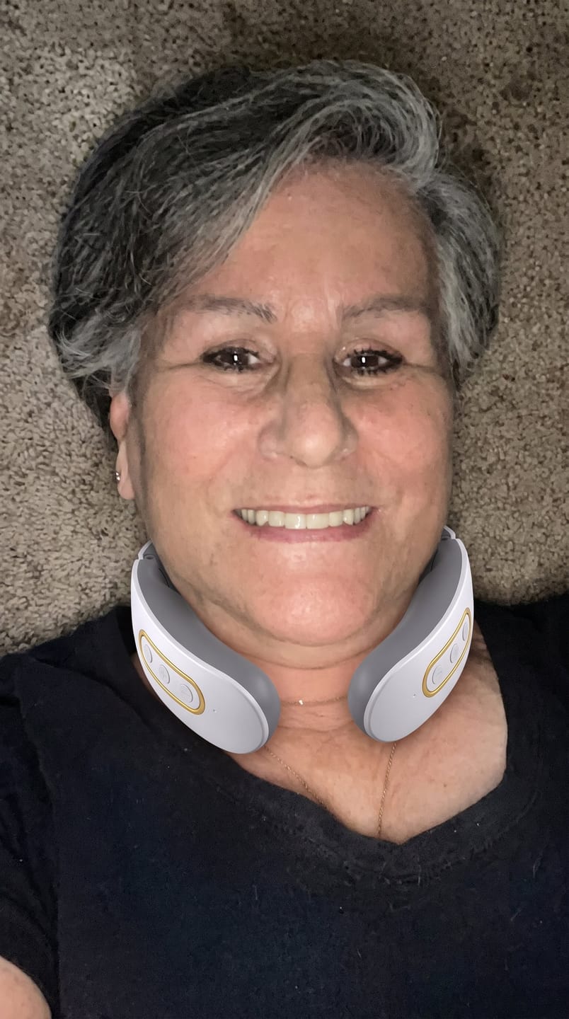 Customer photo review of Relixo Nackenmassagegerät