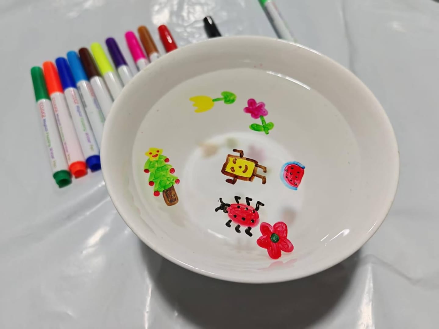 Customer photo review of FloatArt™ – Magic Floating Water Drawing Set