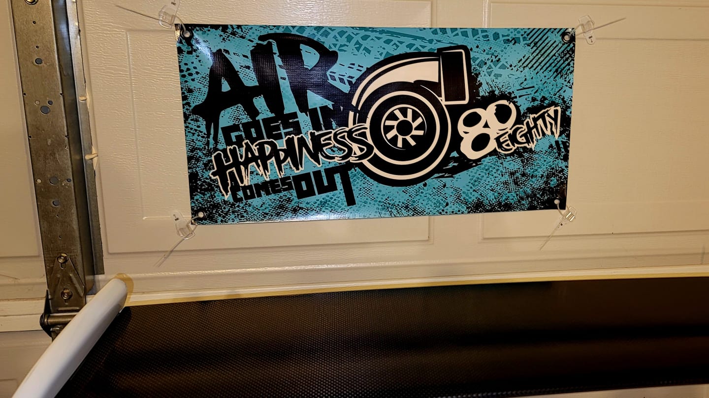 Customer photo review of 80Eighty® Air & Happiness Banner - Blue
