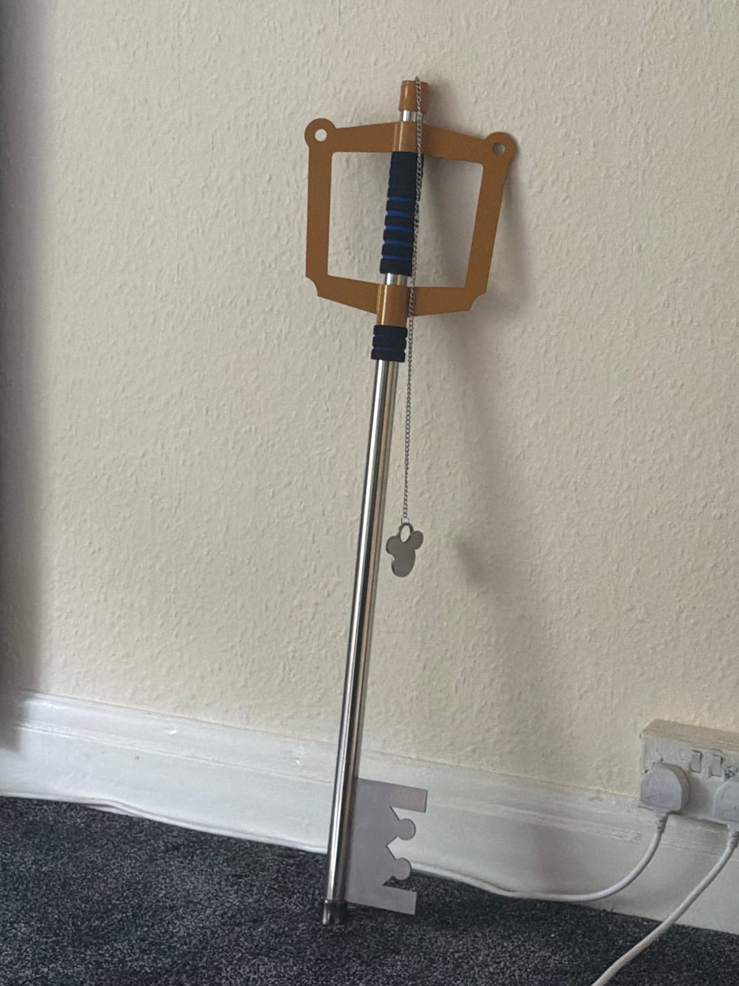 Customer photo review of Kingdom Hearts Kingdom Key Metal