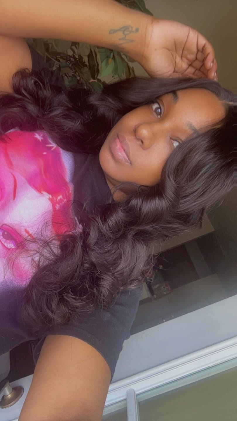Customer photo review of Wavymy Wear Go Body Wave Glueless Wig Pre-Cut Lace Closure Wig Pre-Plucked Natural Hairline 180% Density Human Hair