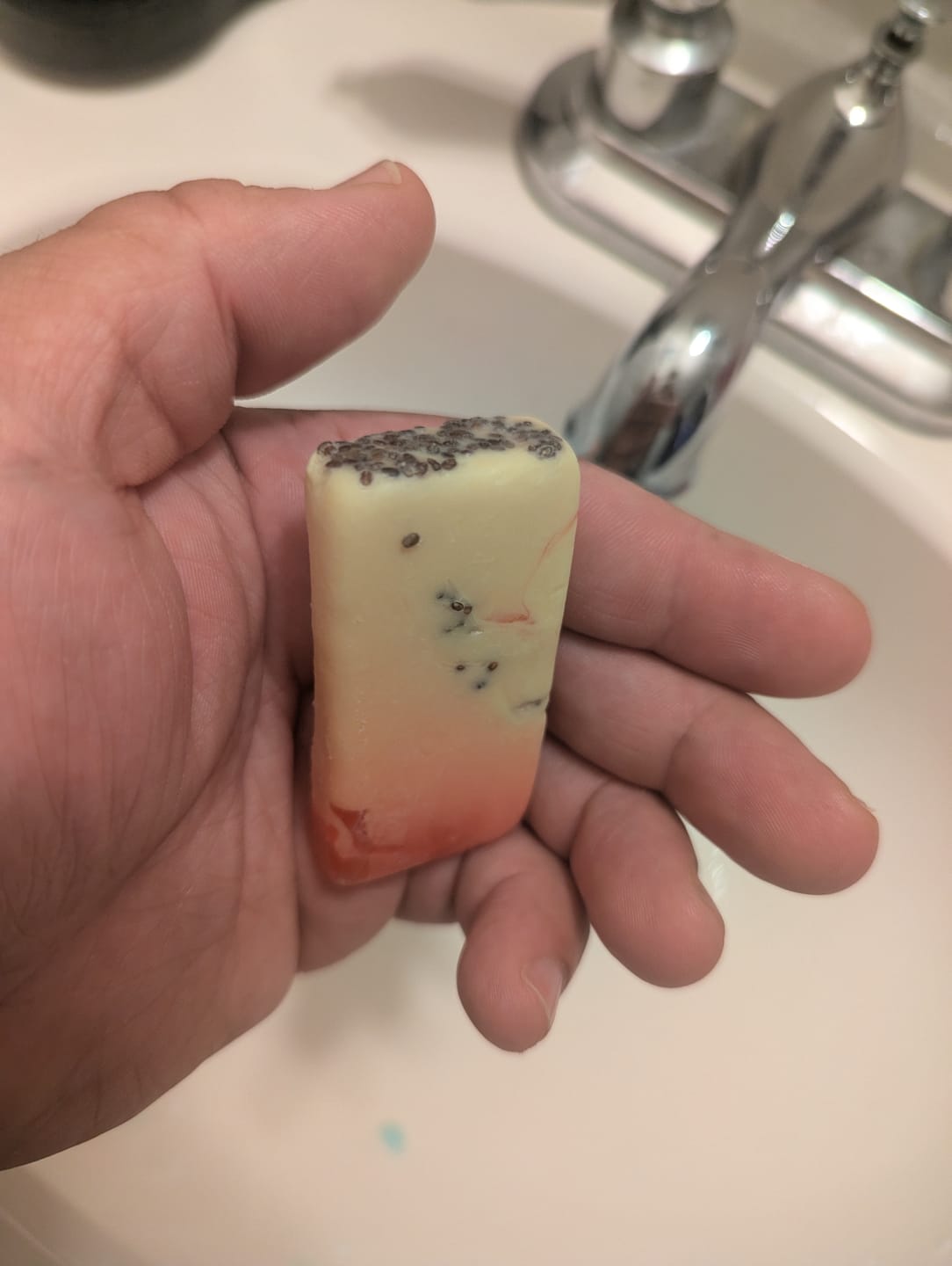 Customer photo review of Juicy Papaya Mango Moisturizing Bar