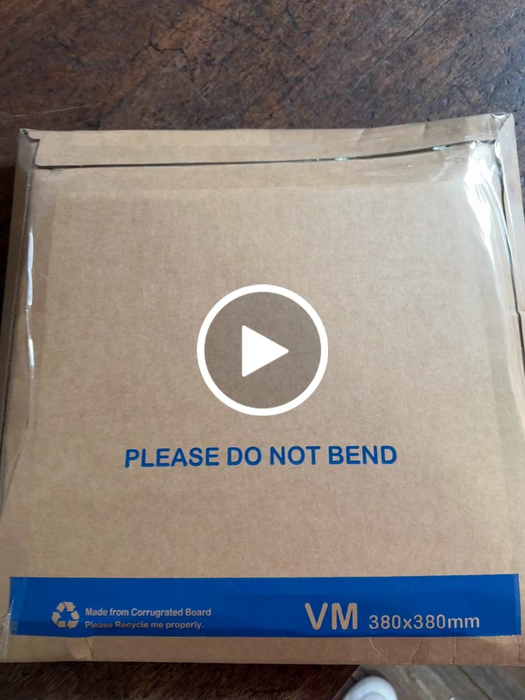 Customer video review of Vinyl Record Rigid Mailer 380 x 380mm for Multiple Disc LP 33 rpm 12 inch