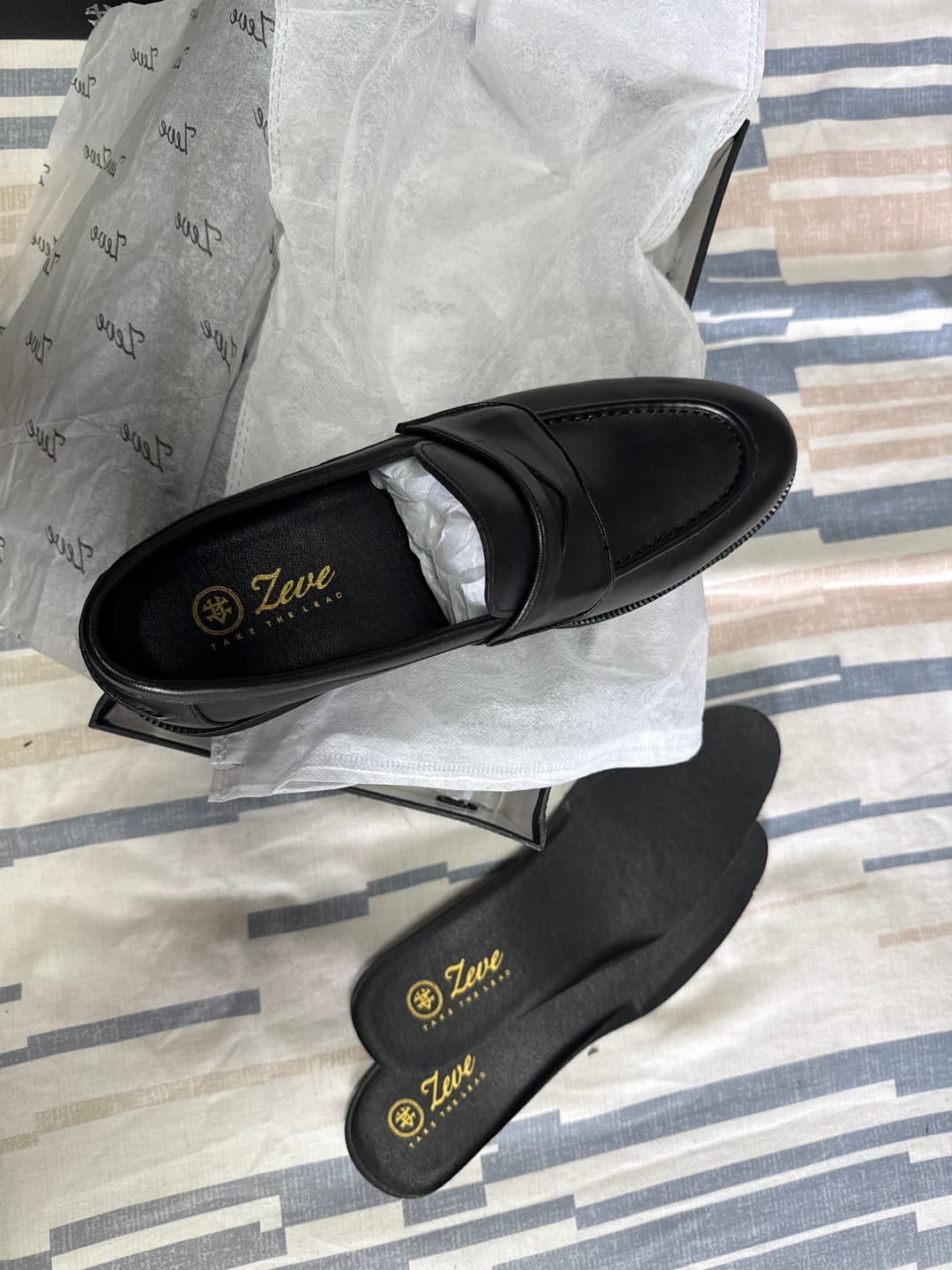 Customer photo review of Wayne Penny Loafer - Solid Black Leather (Crepe Sole)