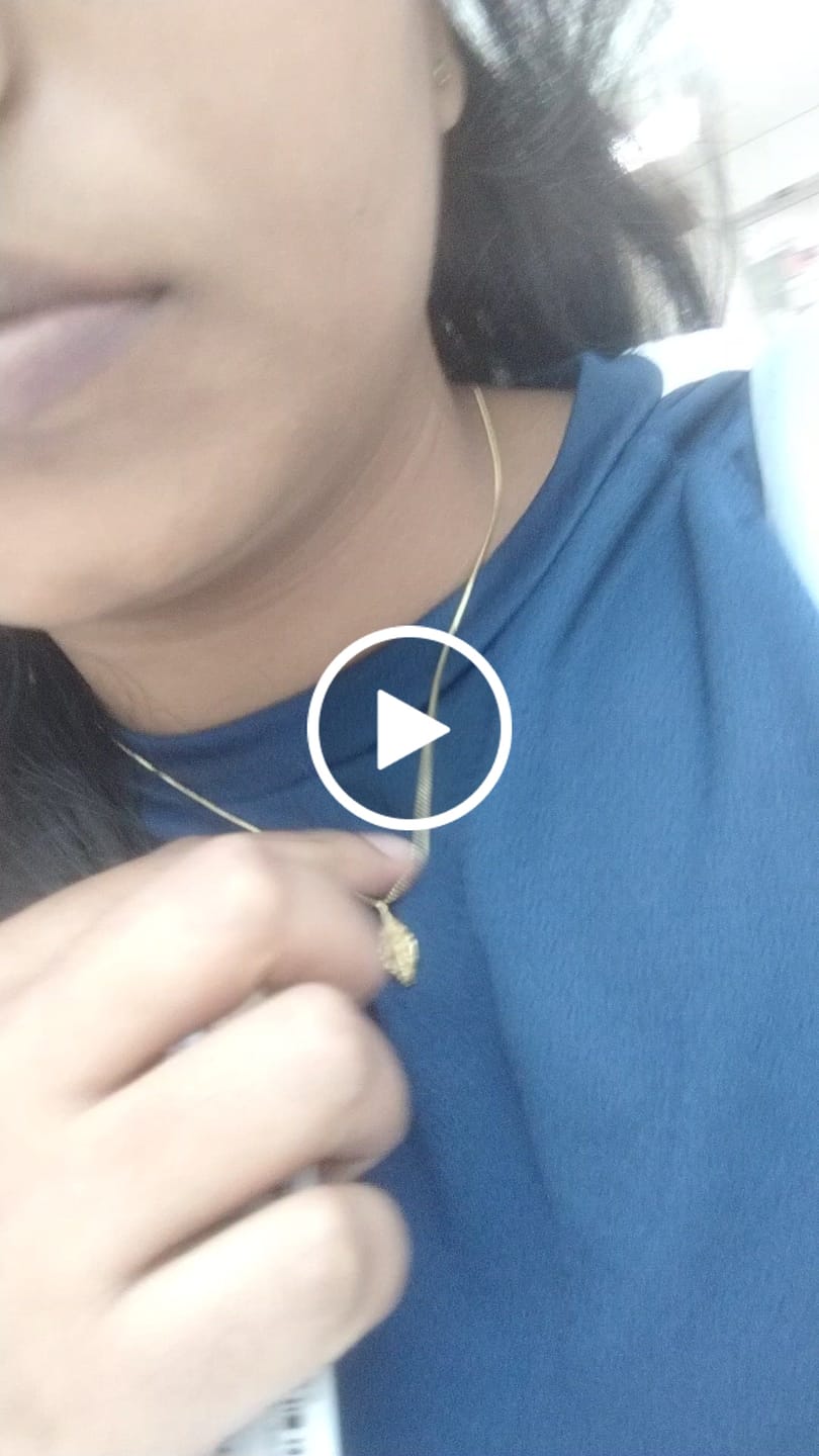 Customer video review of Elena Leaf Necklace