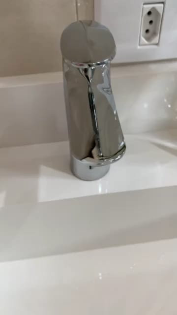 Customer photo review of Torneira Para Banheiro Gourmet Monocomando Aqua Lux