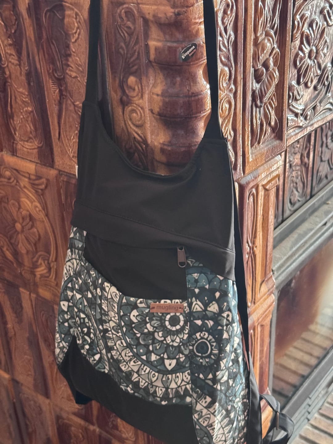 Customer photo review of Mochila Impermeable "Bhaktapur" Mandalas · Pieza Exclusiva 19302