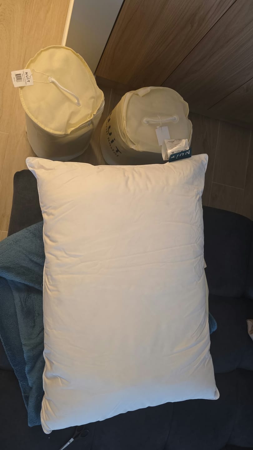 Customer photo review of Pernă Plume Puf