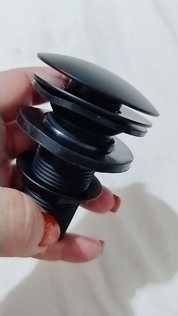 Customer photo review of Válvula Click Pia Banheiro Lavabo Ralo Cuba Preta 7/8 Inox