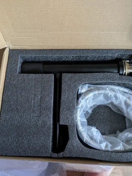 Customer photo review of Torneira Para Banheiro Monocomando Royal Flux