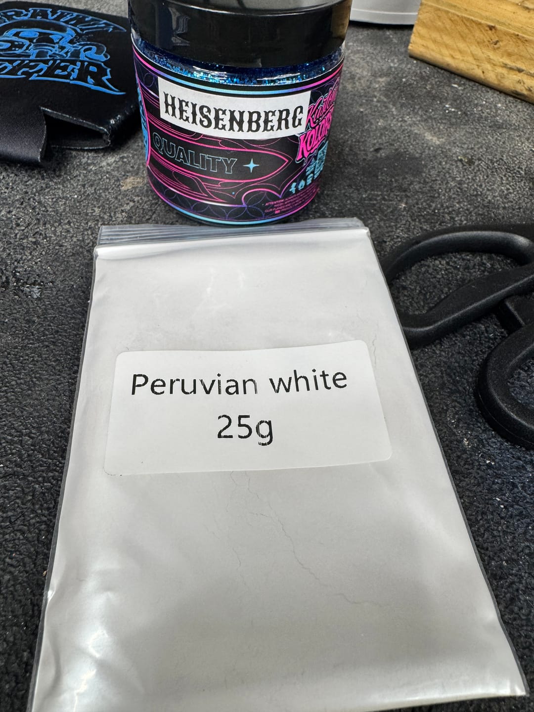 Customer photo review of Peruvian White Dry Pearl Pigment