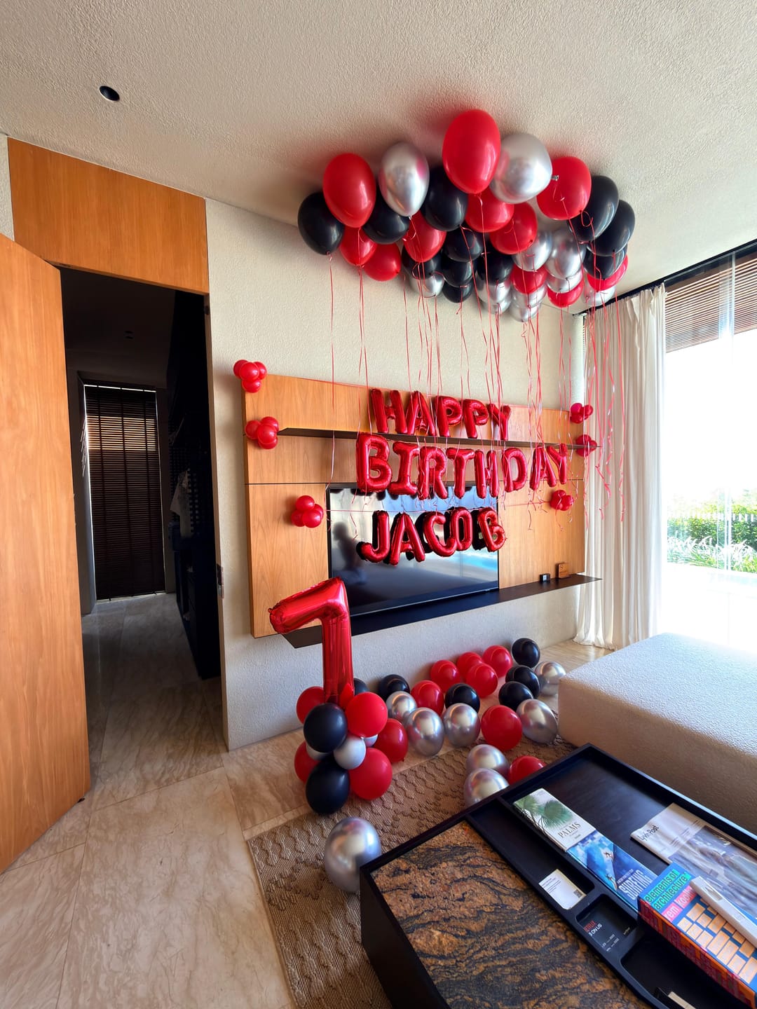 Customer photo review of 🎊 Indoor Room Decorations - Villa Room Setup