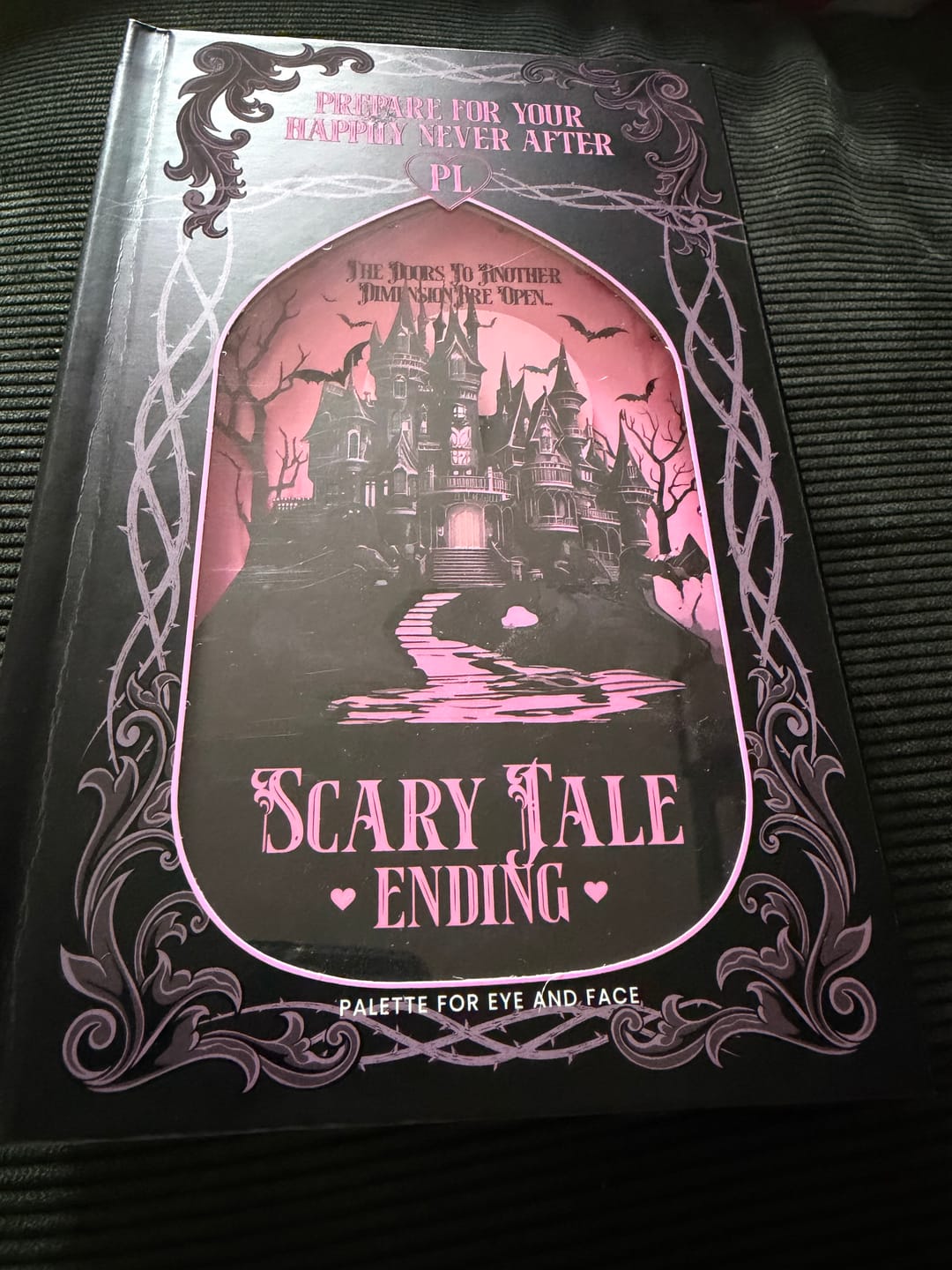 Customer photo review of Scary Tale Ending Halloween Eyeshadow Palette