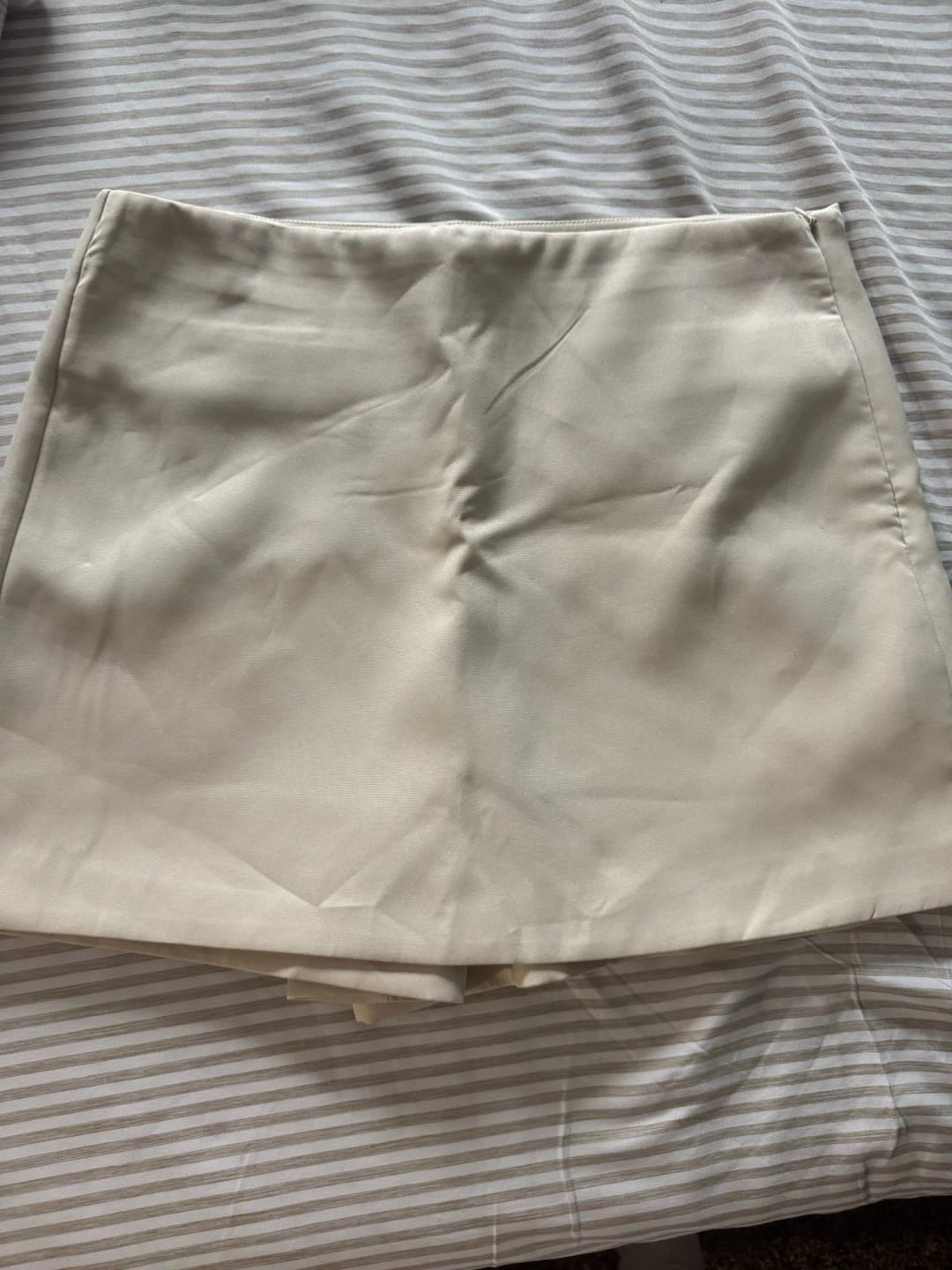 Customer photo review of Tailored High-Waisted Skort