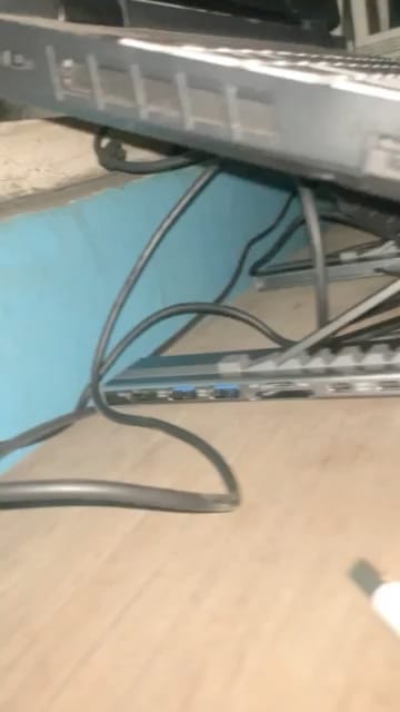 Customer photo review of 8 In 1 Foldable Laptop Docking Station Stand