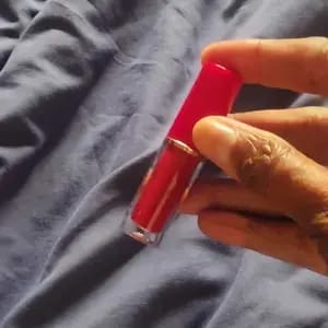 Customer photo review of Kit com 12 – Conjunto de Batons Líquidos Matte Hidratantes de Longa Duração