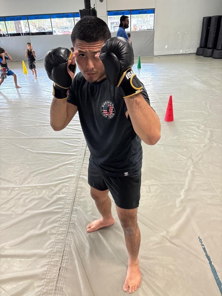 Customer photo review of Isami Pounding Gloves