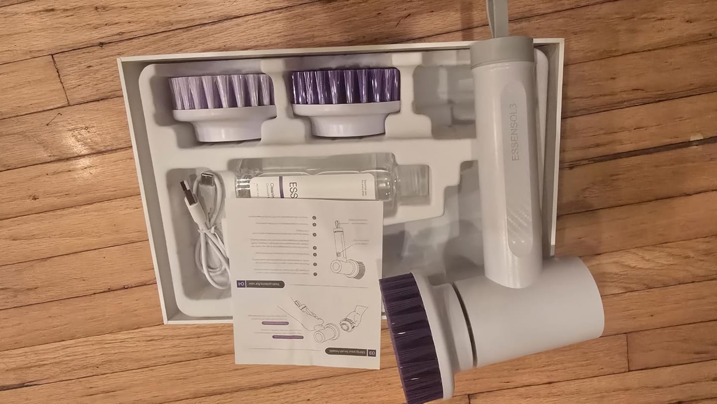 Customer photo review of Electric Shoe Cleaning Kit