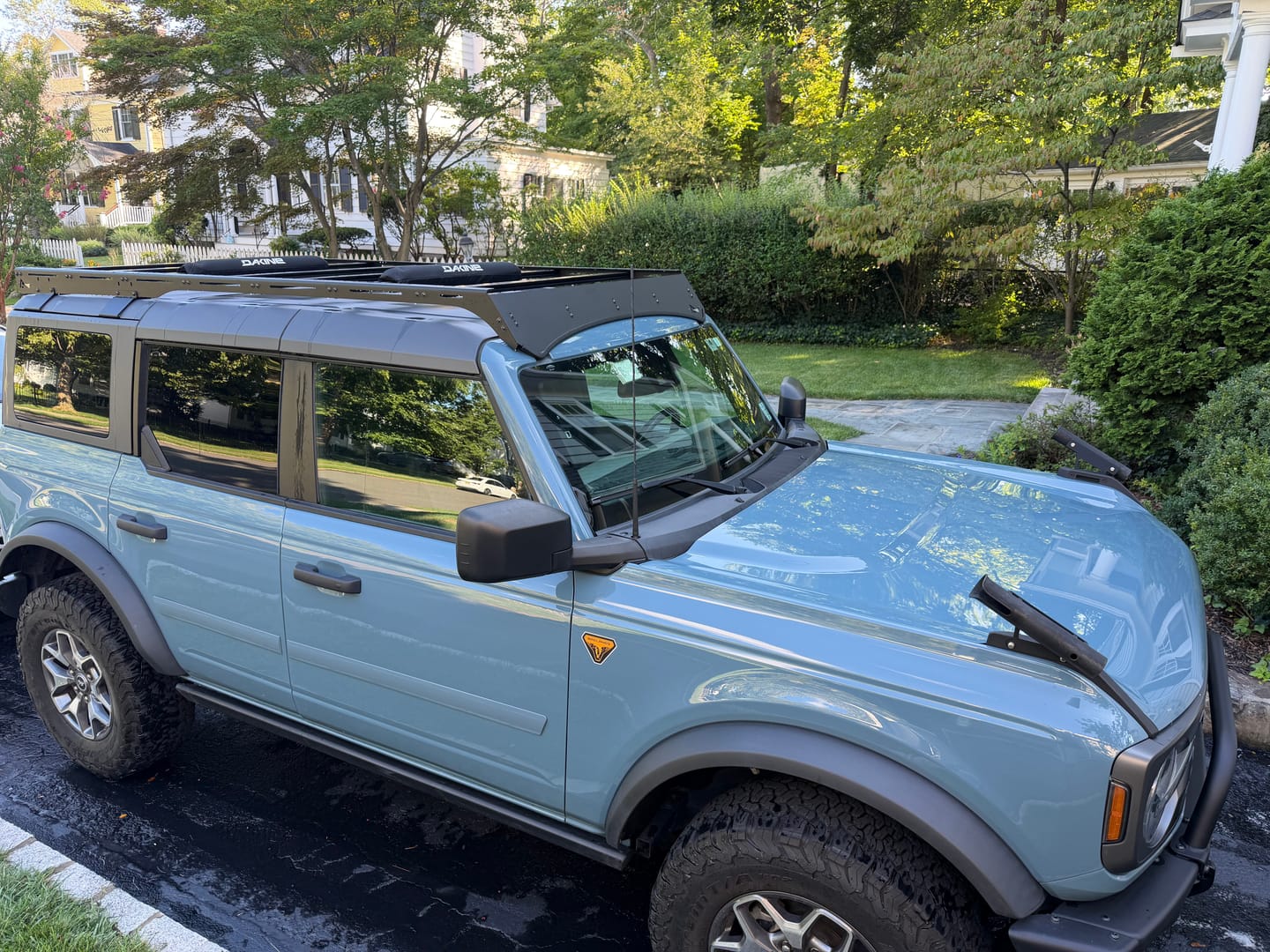 Customer photo review of Modular Roof Rack For The Ford Bronco 4-Door (2021-Current)