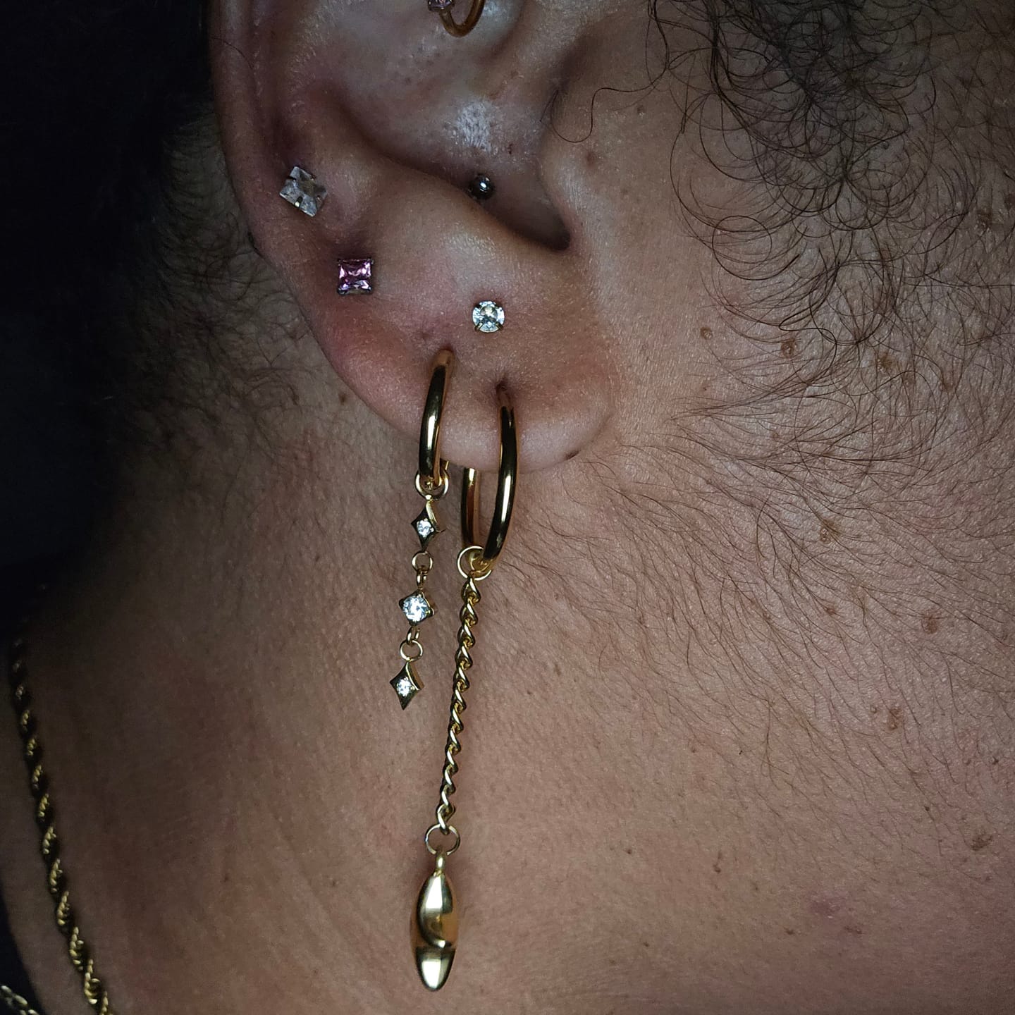 Customer photo review of Puffy Star Chain Earring Charm