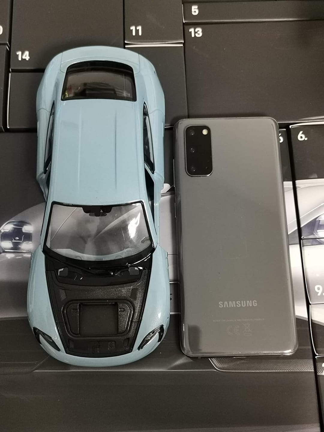 Customer photo review of Porsche Taycan Advent Calendar 1:24