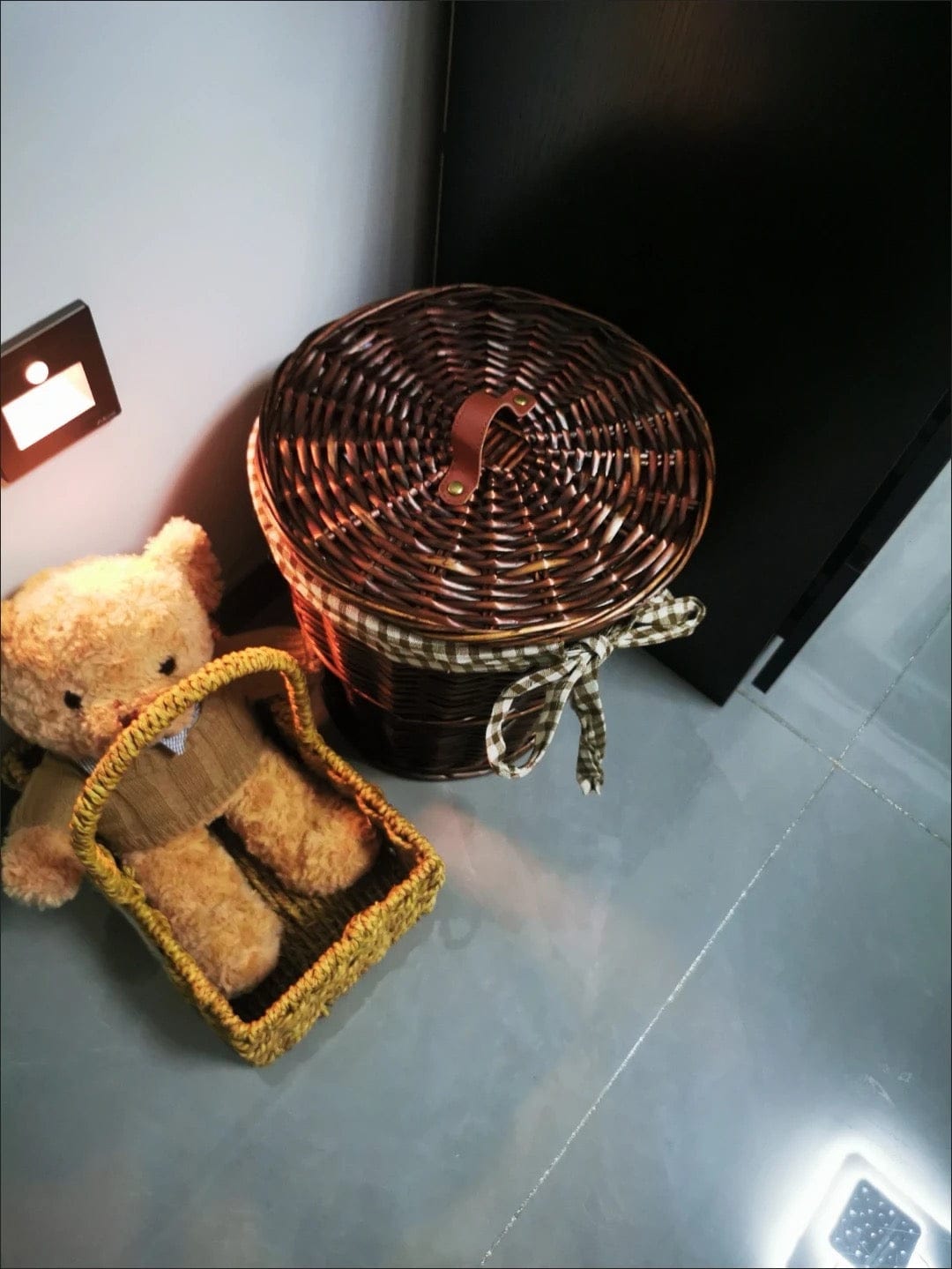 Customer photo review of سلة ملابس من الخيزران بغطاء